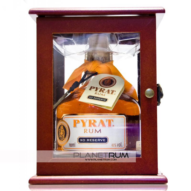 Pyrat X.O. Reserve 15 Years Lantern Box